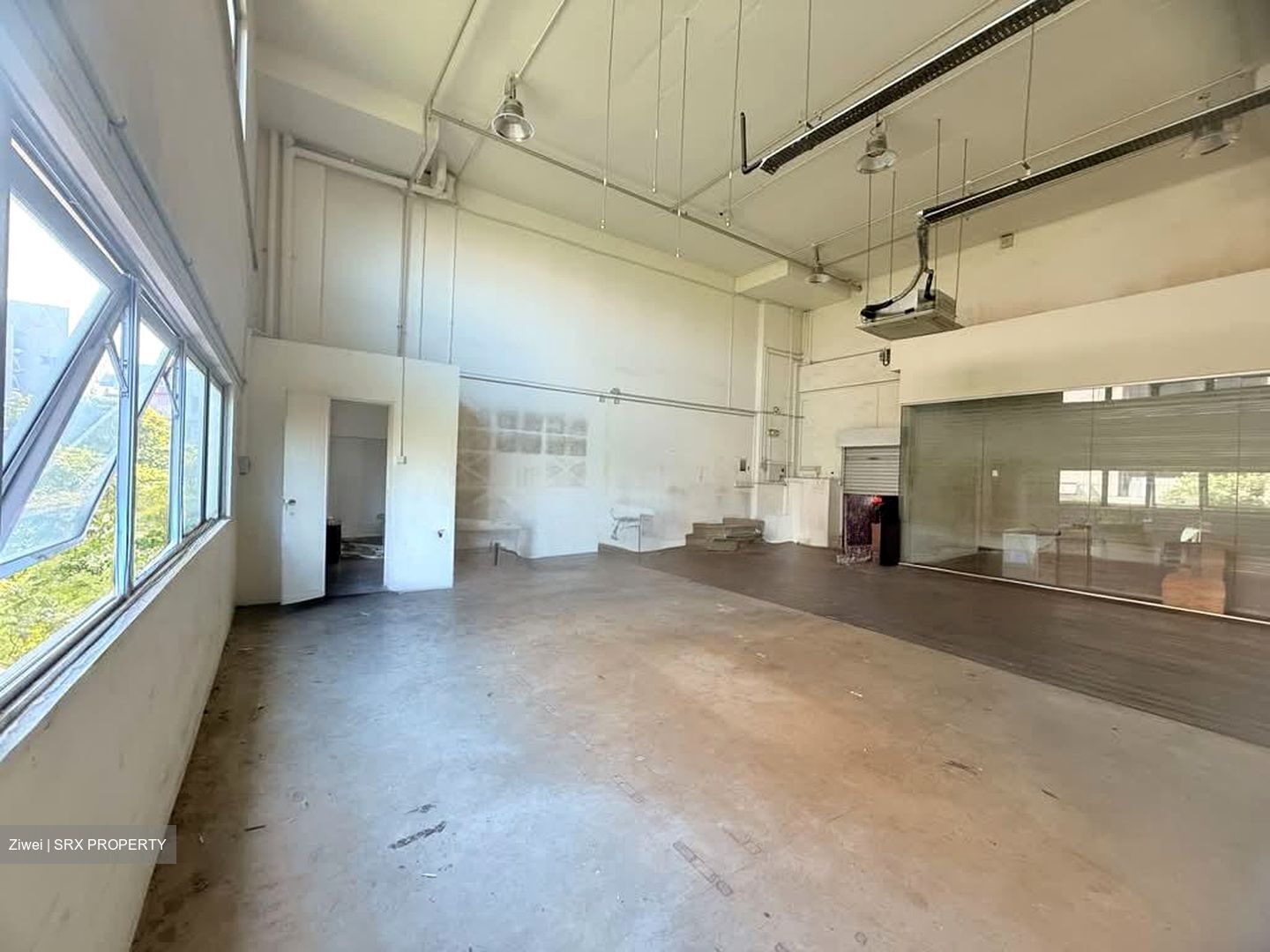 Pioneer Point (D22), Factory #593372191